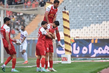 تصاویر برد پرسپولیس مقابل هوادار 10