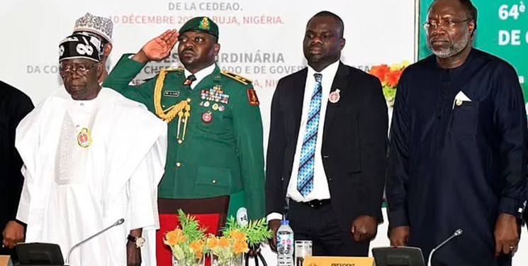 اکواس حاکمان نظامی نیجر را به رسمیت شناخت