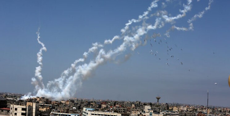 اصابت موشک‌های مقاومت فلسطین به جنوب تل‌آویو