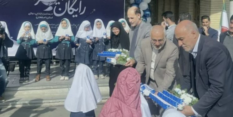 توزیع ماهیانه 3.5 میلیون بسته شیر در مدارس ابتدایی اصفهان