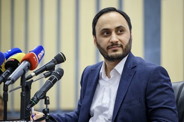 علی بهادری جهرمی سخنگوی دولت در نشست دانشجویی پاسخگو در برابر جمهور 