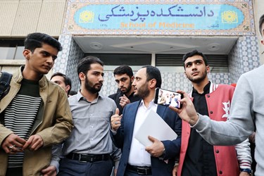 علی بهادری جهرمی سخنگوی دولت در نشست دانشجویی پاسخگو در برابر جمهور 