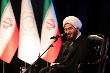 سخنرانی حجت الاسلام محمدجواد حاج علی اکبری  در کنگره ملی فعالان خواهر کانون های فرهنگی مساجد