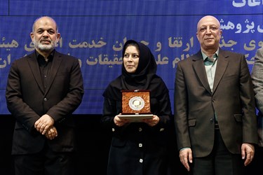 جشنواره تقدیر از پژوهشگران و فناوران برگزیده با حضور  احمد وحیدی وزیر کشور