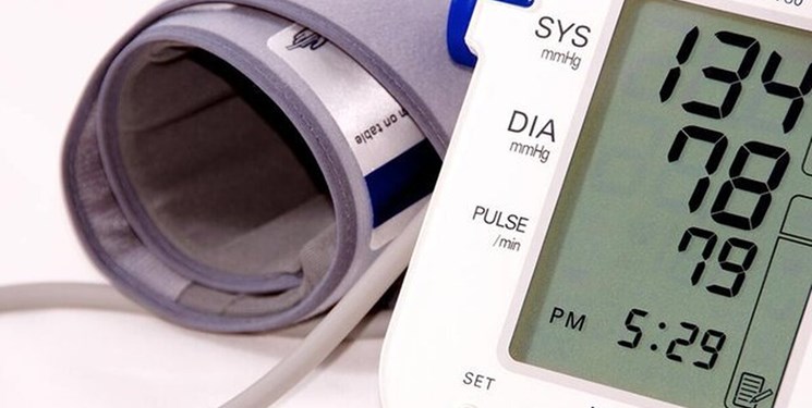 چگونه فشار خون خود را در منزل اندازه بگیریم؟