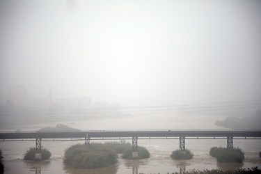 اهواز در مه