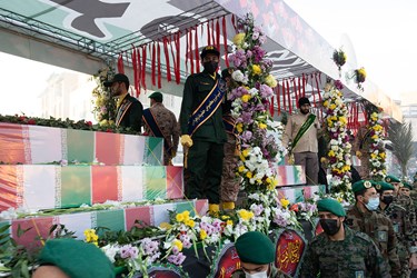 تشییع پیکر ۱۱۰ شهید گمنام دفاع مقدس در تهران« میثم نهاوندی باشگاه خبرنگاران توانا»