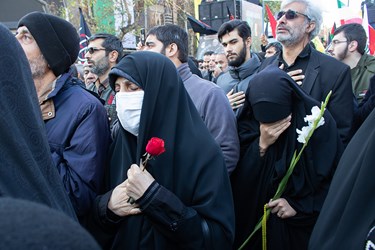 تشییع پیکر ۱۱۰ شهید گمنام دفاع مقدس در تهران« میثم نهاوندی باشگاه خبرنگاران توانا»