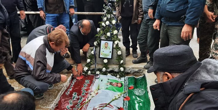 خاکسپاری پیکر شهید حادثه تروریستی راسک  در چناران
