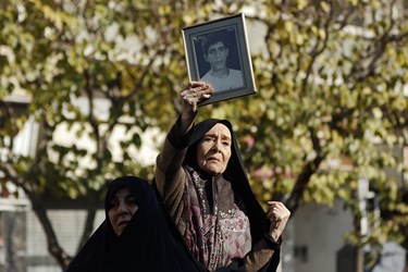 تشییع پیکر ۱۱۰ شهید گمنام دفاع مقدس در تهران« امیر عباس عظیمی باشگاه خبرنگاران توانا»