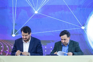 امضای تفاهم نامه در هفتمین نمایشگاه بین‌المللی حمل‌ونقل