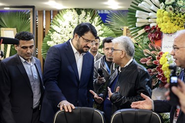 بازدید مهرداد بذرپاش وزیر راه و شهرسازی از هفتمین نمایشگاه بین‌المللی حمل‌ونقل