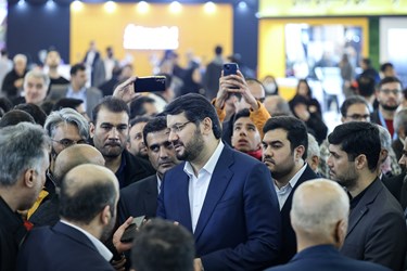بازدید مهرداد بذرپاش وزیر راه و شهرسازی از هفتمین نمایشگاه بین‌المللی حمل‌ونقل