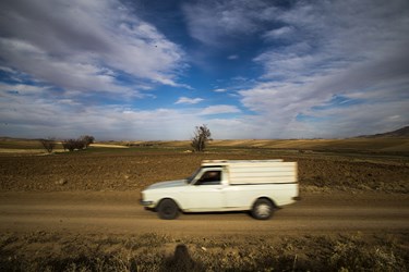 در مسیر روستای صادق آباد