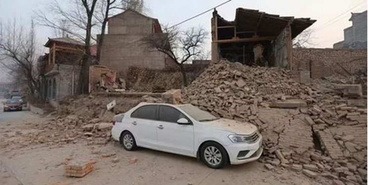 زمین‌لرزه مرگبار در چین 120 کشته برجای گذاشت