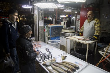 بازار سنندج در آستانه «شب چله»