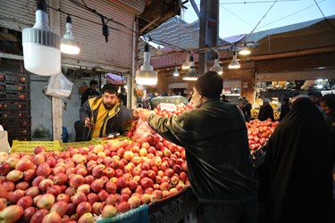 بازار شب یلدا در همدان