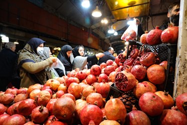 بازار شب یلدا در همدان