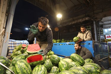 بازار شب یلدا در همدان