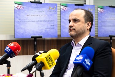 هاشم کارگر رئیس سازمان ثبت احوال در نشست خبری روز ملی ثبت احوال حاضر شد.