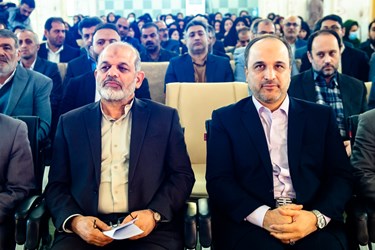 حضور هاشم کارگر رئیس سازمان ثبت احوال و احمد وحیدی وزیر کشور در مراسم روز ملی ثبت احوال