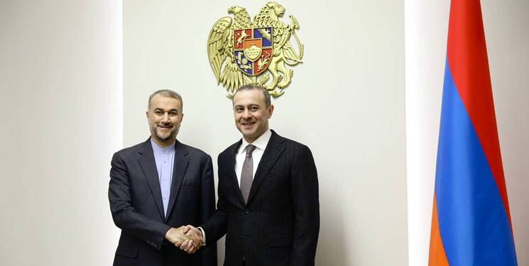 دیدار امیرعبداللهیان با دبیر شورای امنیت ملی ارمنستان