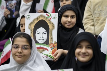 تجمع دختران حاج قاسم