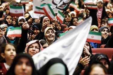 اجتماع بزرگ ایران بانو