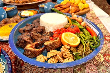 جشنواره گیله خوراک با غذاهای محلی در رشت
