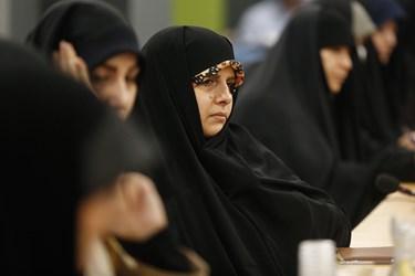 زنان و مشارکت سیاسی