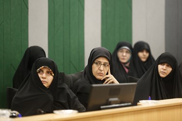 زنان و مشارکت سیاسی