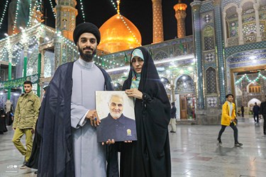 یک قاب عکس و هزاران عاشق