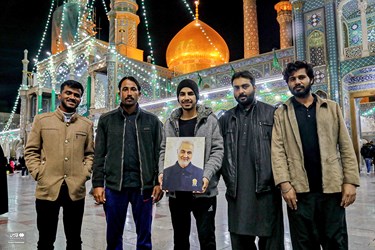 یک قاب عکس و هزاران عاشق