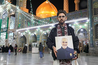 یک قاب عکس و هزاران عاشق