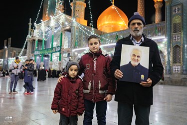 یک قاب عکس و هزاران عاشق