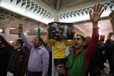 تجمع مردم قم در محکومیت حمله تروریستی کرمان