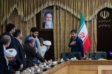 پیش نشست همایش نظریه نظام انقلابی