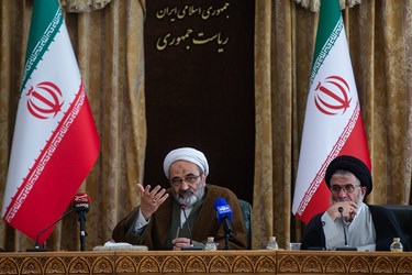 پیش نشست همایش نظریه نظام انقلابی