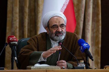پیش نشست همایش نظریه نظام انقلابی