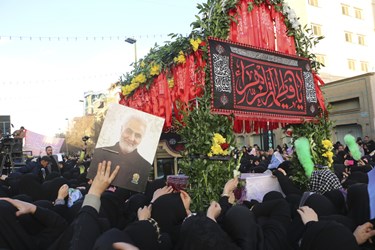 تشییع پیکر مطهر شهیده «فاطمه دهقان» در مشهد