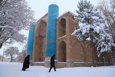 بارش شدید برف در اهر