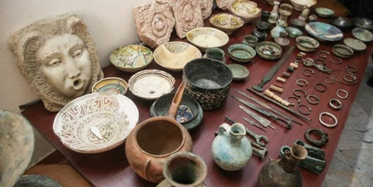 کشف ۳۸ قلم اشیای تاریخی از قاچاقچیان در «هلیلان»