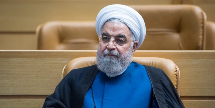 حسن روحانی: آیت‌الله خامنه‌ای در چند نوبت مانع درگیر شدن ایران در جنگ شدند