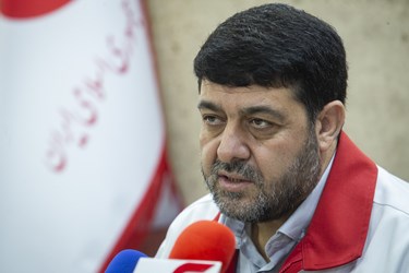 نشست خبری پیرحسین کولیوند رئیس جمعیت هلال احمر