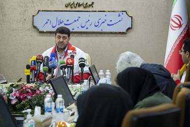 نشست خبری پیرحسین کولیوند رئیس جمعیت هلال احمر