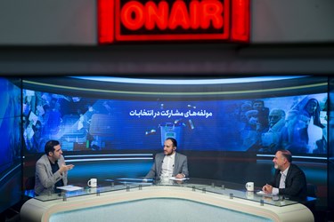 مناظره انتخاباتی سعید آجرلو مدیرمسئولی روزنامه صبح نو و حسین نورانی نژاد، سخنگوی حزب اتحاد ملت ایران