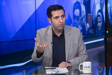مناظره انتخاباتی سعید آجرلو مدیرمسئولی روزنامه صبح نو و حسین نورانی نژاد، سخنگوی حزب اتحاد ملت ایران