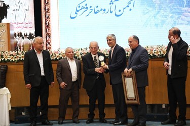 مراسم ضیافت سده المپیک با حضور مدال آوران اداوار تاریخ برگزار شد