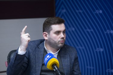  مناظره محمد حسین  قائدشرف و مهدی شاه میرزا