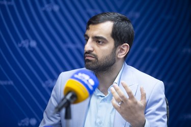  مناظره محمد حسین  قائدشرف و مهدی شاه میرزا